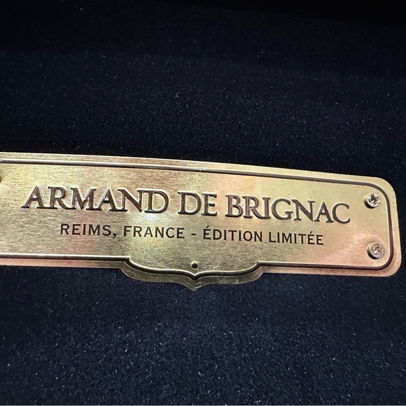 Ace of spades ( Armand DE Brignac ) Champagne Box with Booklet. - Picture 4 of 8